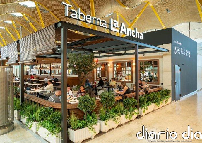 Familia La Ancha desembarca en el aeropuerto de Madrid con Taberna La Ancha de la mano de Areas