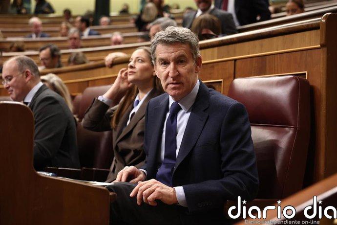 Feijóo acusa a Sánchez de "polemizar" con Trump y luego acercarse a su embajador en privado: "Como siempre, miente"