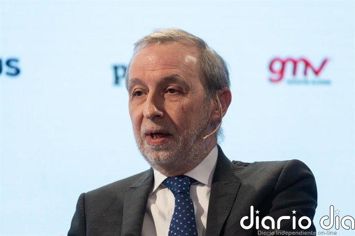 Fernández (Escribano) pide más cooperación en defensa y avanzar "paso a paso" hacia una mayor convergencia