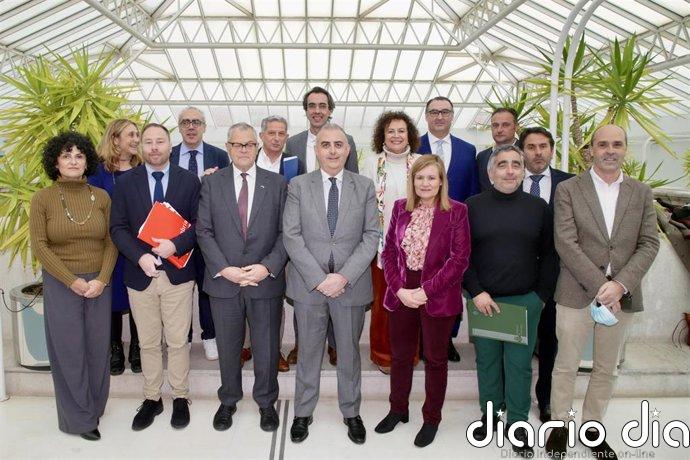 Fomento tendrá 325 millones, un millón más para la Cuenta Ahorro Joven y sufragar al 70% el transporte a jóvenes