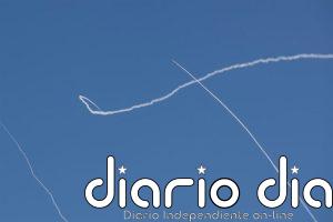 Fragmentos de un misil iraní derribado desatan un gran incendio en una planta química del sur de Israel