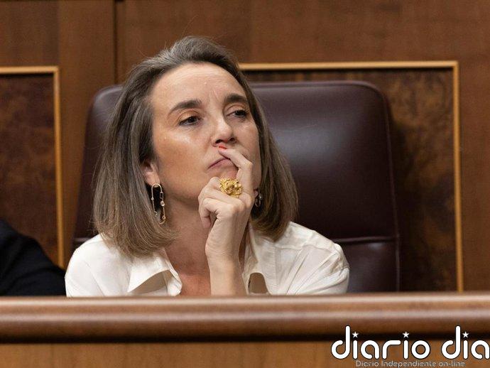 Gamarra advierte que es Pedro Sánchez quien "alimenta" a Vox y acusa al sanchismo de "debilitar y devorar" al PSOE