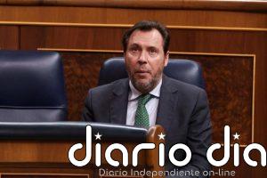 Gobierno y oposición coinciden en exigir a Renfe que mejore su página web y la venta de billetes por internet