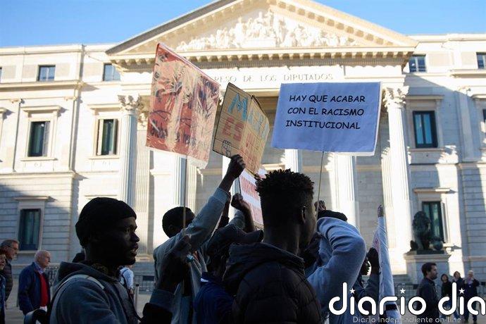 Gobierno y Regularización Ya refuerzan coordinación para garantizar información veraz y frenar bulos de regularización