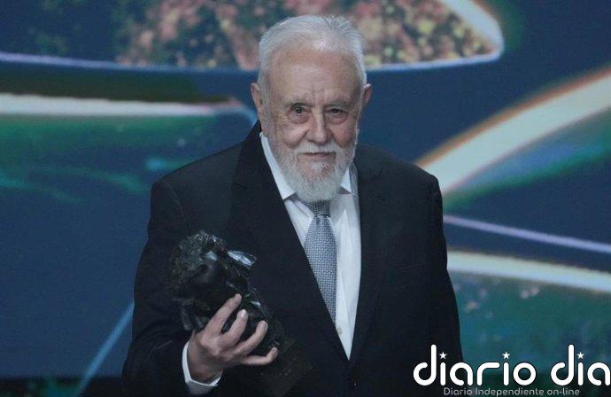 Gonzalo Suárez critica a Trump al recibir el Goya de Honor: "Es un personaje que juega al golf con nuestro mundo"