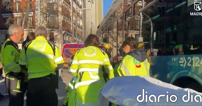 Grave una mujer de 81 años tras ser atropellada por un autobús urbano en la avenida Felipe II