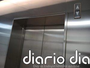 Herida al quedar atrapada por la cincha de una silleta en un ascensor en Tudela