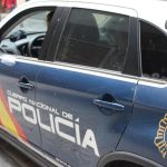 Identificados varios menores por dañar un coche en circulación en Fuengirola (Málaga) tras forzar su parada