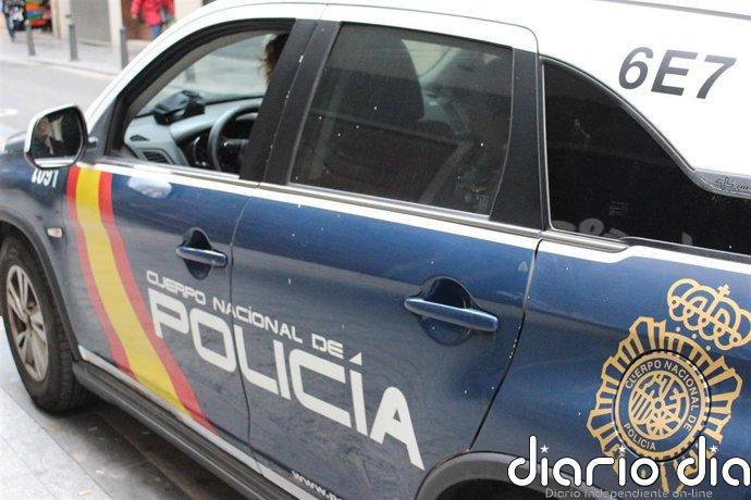 Identificados varios menores por dañar un coche en circulación en Fuengirola (Málaga) tras forzar su parada
