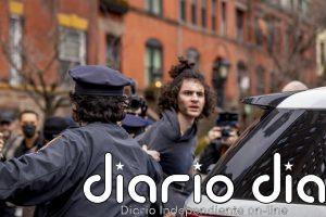 Imputados en EEUU "dos presuntos terroristas" por la contraprotesta frente a la residencia del alcalde de Nueva York