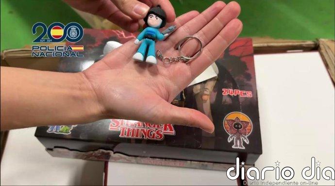 Incautan en Madrid 25 toneladas de juguetes defectuosos de 'Stranger Things', la mayor intervención de este material