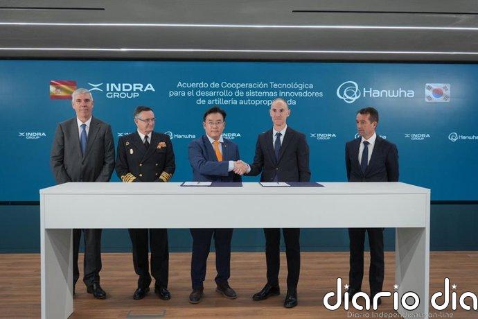 Indra y Hanwha invertirán 130 millones para desarrollar sistemas de artillería totalmente nacionales