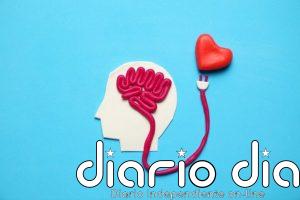 Infartos, ictus y memoria: una nueva guía para mayores que mira a corazón y cerebro al mismo tiempo