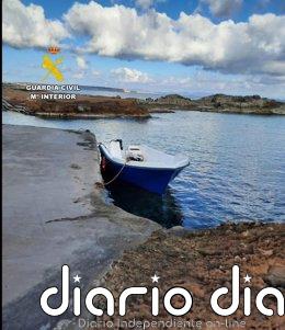 Interceptados 26 migrantes llegados en una embarcación a Formentera