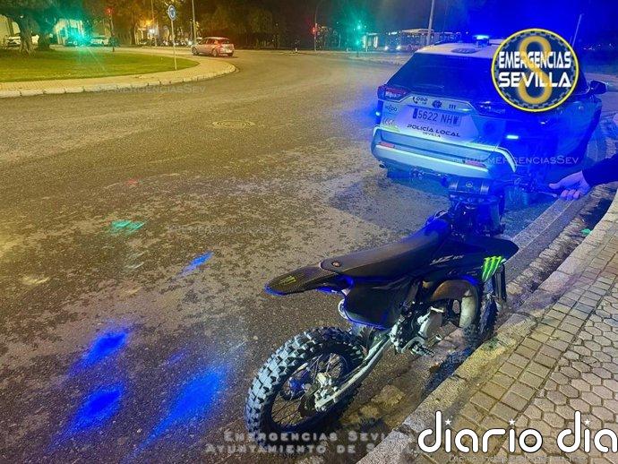 Interceptados dos menores de once años que se dieron a la fuga a bordo de una motocicleta de motocross en Sevilla