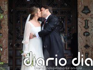 Irene Matamoros y Pedro Romero, convertidos en marido y mujer rodeados de los suyos