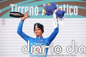 Isaac del Toro gana la penúltima etapa y refuerza su liderato en la Tirreno-Adriático