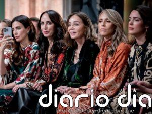 Isabel Preysler, protagonista del exclusivo 'front row' de Johanna Ortiz