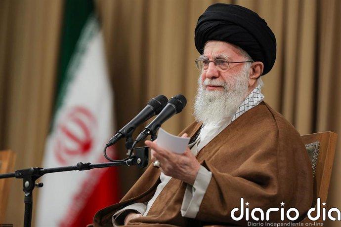 Israel anuncia la destrucción de un "búnker subterráneo" de Jamenei en la capital de Irán