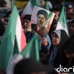 Jamenei pide "arrebatar la seguridad a enemigos internos y externos" tras la muerte del ministro de Inteligencia de Irán