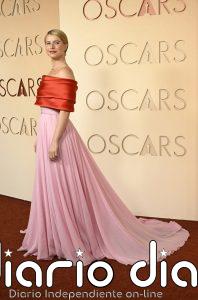 Jessie Buckley rinde homenaje a Lady Di para convertirse en la 'Mejor Actriz' de los Oscars 2026