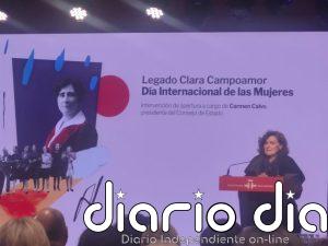 La Caja de las Letras recibe el legado de Campoamor, Kent y Fortún, entre ellas un diario de sesiones del Congreso