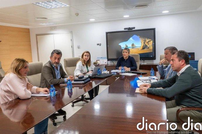 La delegada de Sanidad en Jaén valora el "refuerzo" de la atención bucodental en la provincia