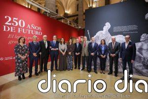 "La Económica" invita a viajar por sus 250 años de historia y legado en una nueva exposición en La Lonja de Zaragoza