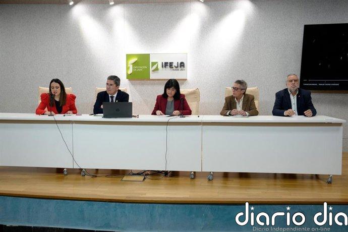 La Feria de los Pueblos destaca la riqueza de la gastronomía jiennense en su tercera jornada