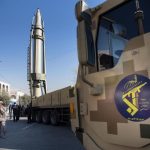 La Guardia Revolucionaria de Irán promete "responder" ante el ultimátum de Trump a sus instalaciones energéticas