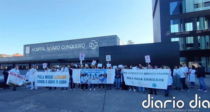 La huelga médica por el Estatuto Marco, con un apoyo del 22%, se suma esta semana en Galicia a la indefinida en primaria