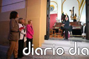 La iglesia de San Roque bendice en Almería la nueva puerta que cambiará la salida de El Calvario esta Semana Santa