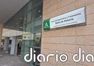 La Junta apunta la incorporación "progresiva" de 187 profesionales al centro de especialidades Bahía de Almería