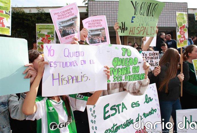 La Junta y la Diputación abordan este lunes en un encuentro el futuro y la regularización del IES Híspalis de Sevilla