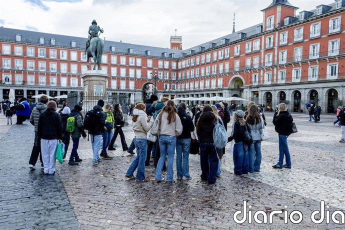 La llegada de turistas internacionales a la Comunidad de Madrid crece un 8,8% en enero con 1.610 millones de gasto