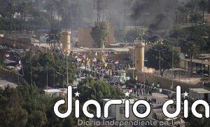 La milicia iraquí proiraní Kataib Hezbolá extiende cinco días más la suspensión de sus ataques a la embajada de EEUU