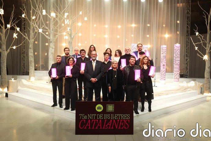 La Nit de les Lletres Catalanes se estrena con el Premi Sant Jordi para Carles Rebassa