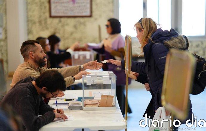 La participación en las elecciones de CyL alcanza el 36,93% a las 14.00 horas, 2,2 puntos más