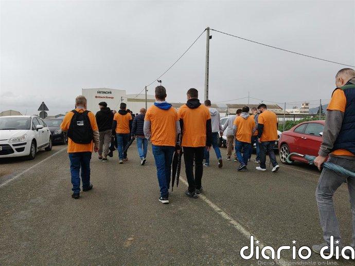 La plantilla de Hitachi en Córdoba reclama a la empresa con una nueva jornada de huelga que se siente a negociar