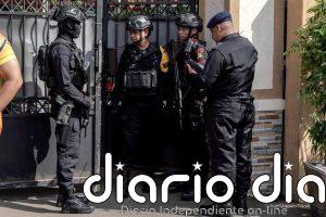 La Policía de Indonesia busca a cuatro sospechosos por el ataque con ácido a un activista de DDHH