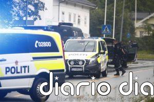 La policía de Oslo (Noruega) informa de una explosión en la entrada de la Embajada de EEUU en la ciudad