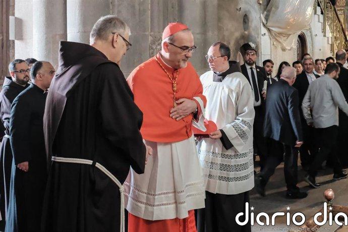 La Policía israelí impide la entrada al jefe de la Iglesia Católica de Jerusalén a la misa de Ramos en el Santo Sepulcro