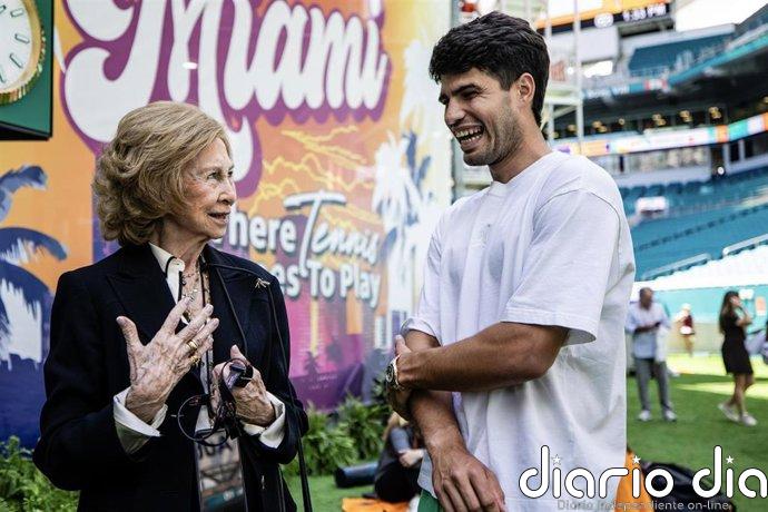La Reina Sofía se encuentra con Carlos Alcaraz y le desea suerte en el Miami Open