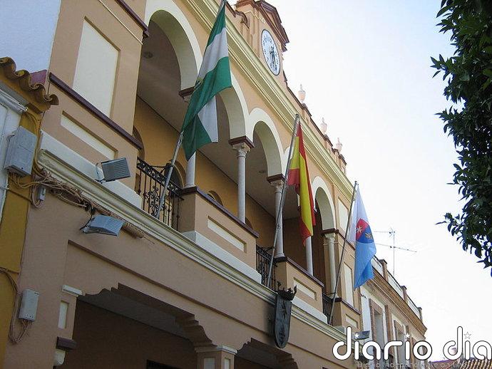 La Rinconada (Sevilla) entrega los Premios de Novela y Ensayo 'Almudena Grandes' a Daniel Ruiz y Rafael Jurado