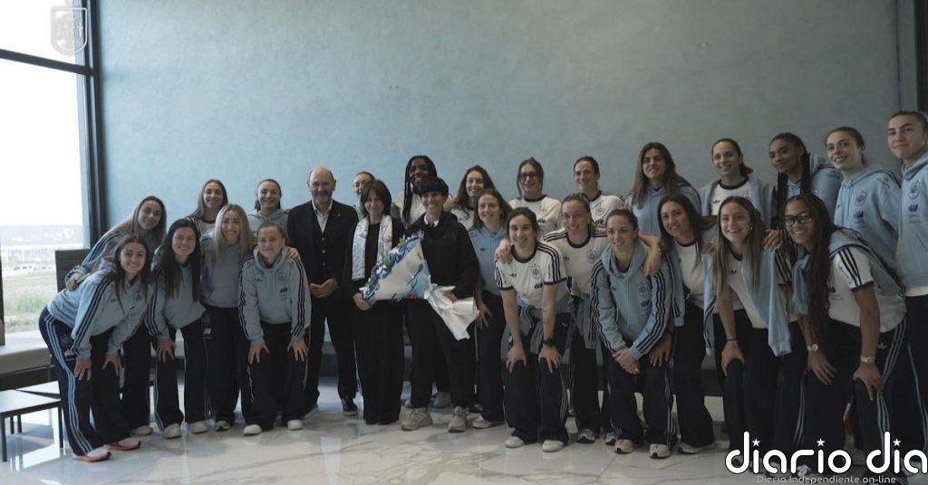 La selección española de fútbol femenina aterriza en Turquía "con muchas medidas de seguridad"