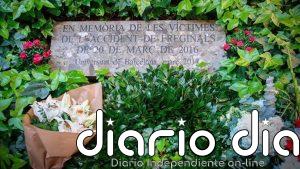 La UB homenajea a las 13 víctimas en el accidente de Freginals (Tarragona) en el décimo aniversario