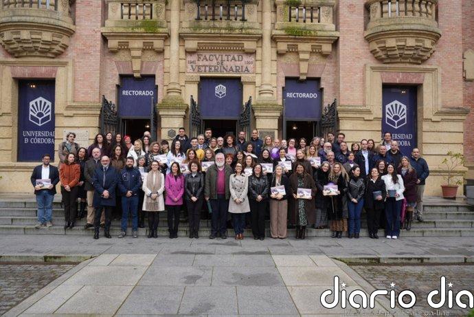 La UCO entrega los Premios María Zambrano y distintivos de 'Buenas prácticas o trayectoria en igualdad' del 8M
