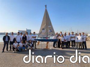 La Universidad de Cádiz presenta su primer velero autónomo de alta tecnología para navegar sin tripulación