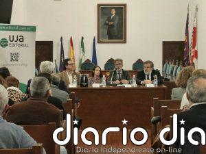 La Universidad de Jaén presenta en Baeza una monografía sobre el patrimonio artístico de cofradías en la Edad Moderna