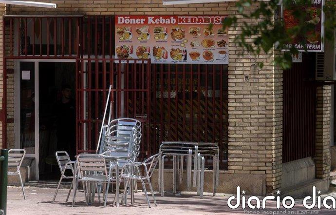 La vicealcaldesa defiende una "buena" ordenanza de terrazas y lamenta la "posición negacionista" de la FRAVM